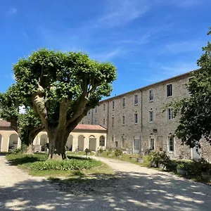 appartement-de-charme-dans-un-ancien-monastre.hotels-rhonealpes.com/